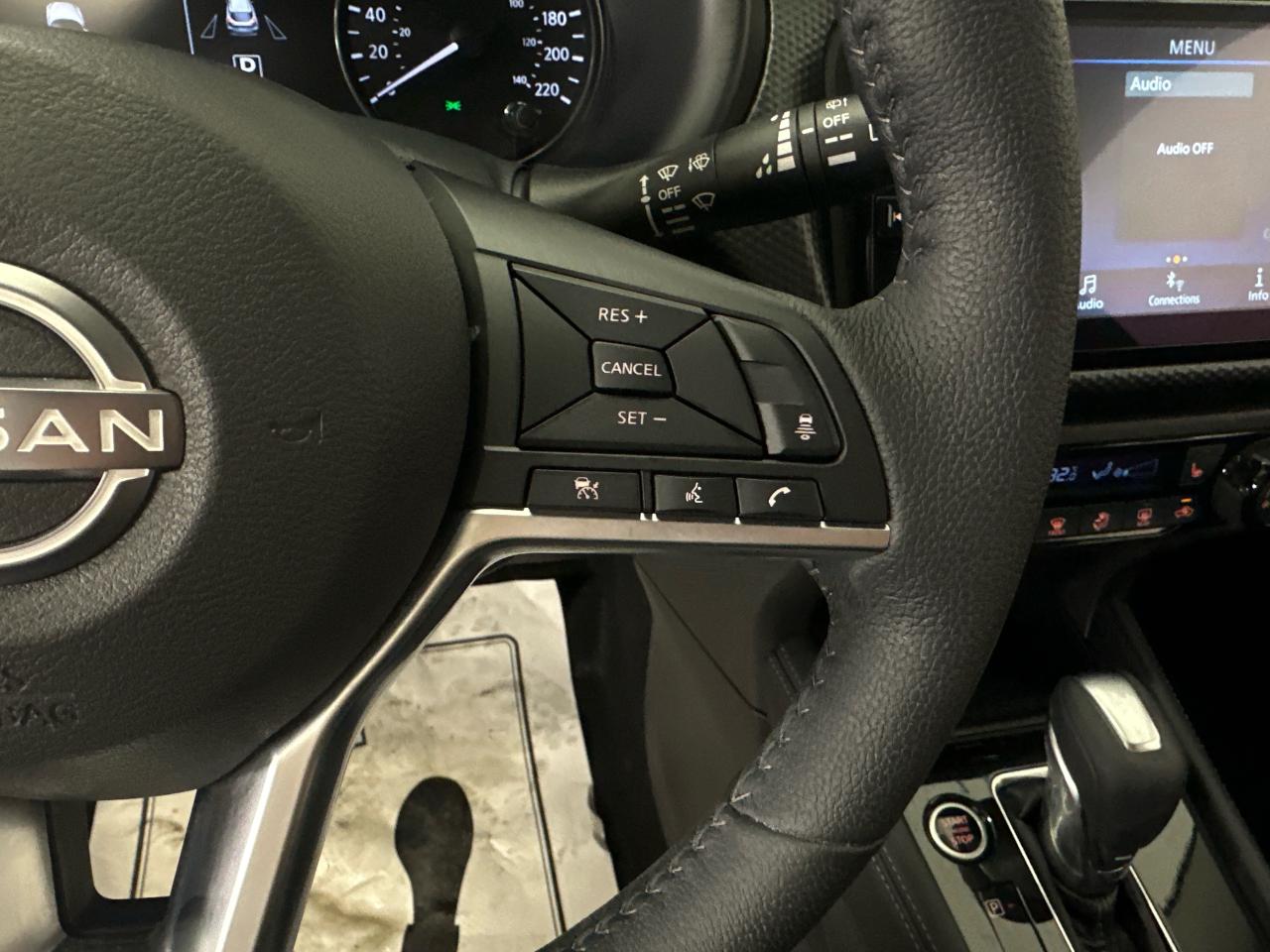 2024 Nissan Kicks SV 4dr Front-Wheel Drive Photo