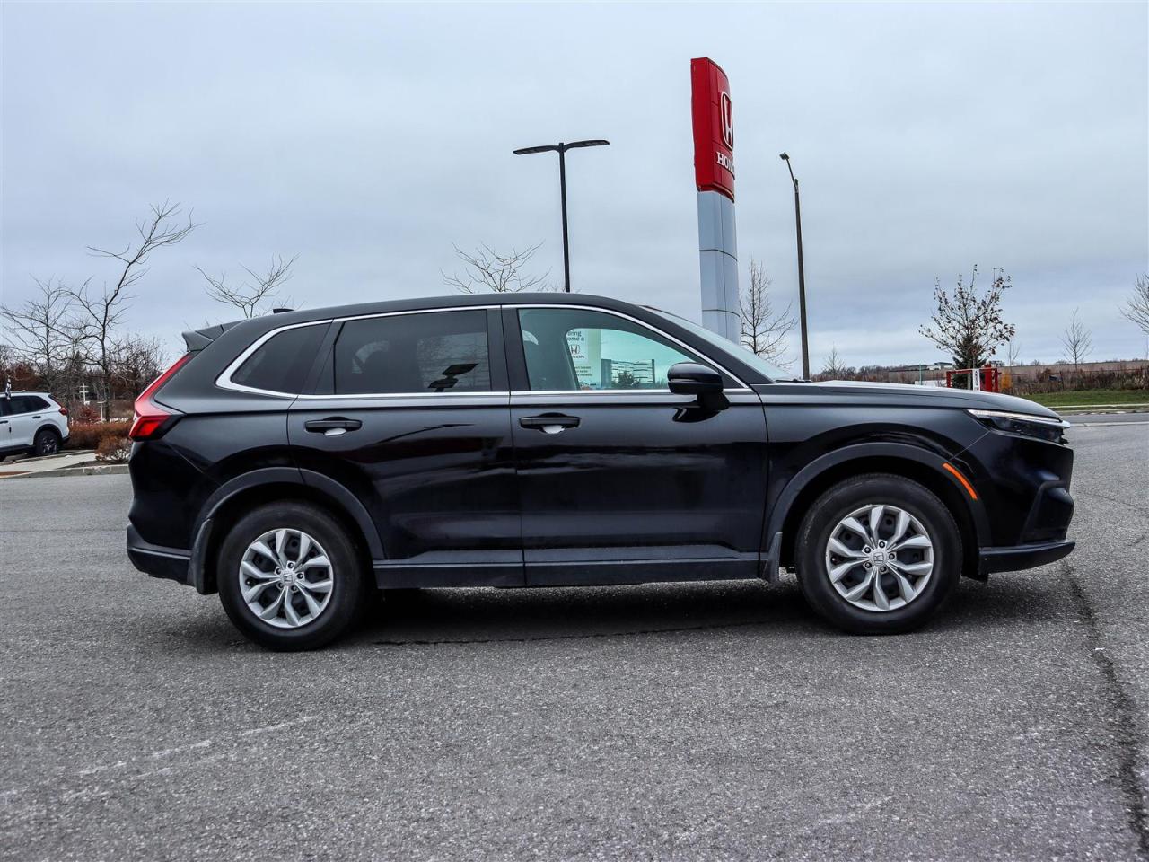 2024 Honda CR-V LX-B 4dr All-Wheel Drive Photo2