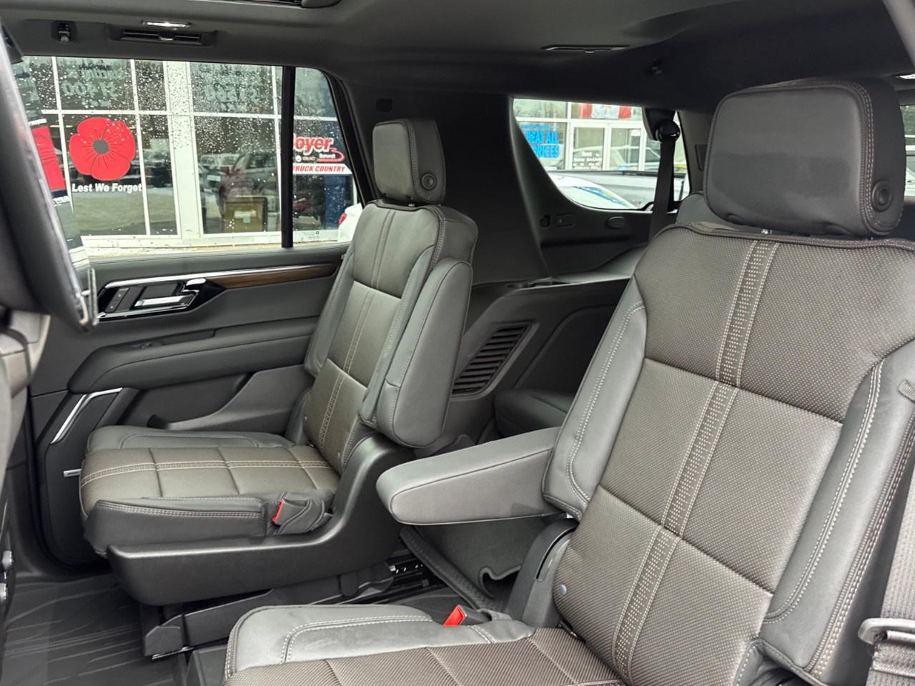 2026 Chevrolet Tahoe 4WD 4dr High Country Photo