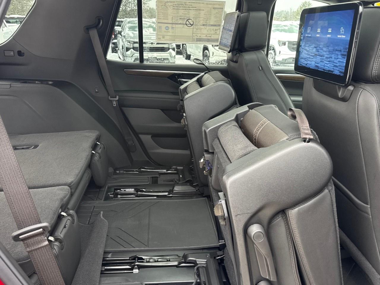 2026 Chevrolet Tahoe 4WD 4dr High Country Photo