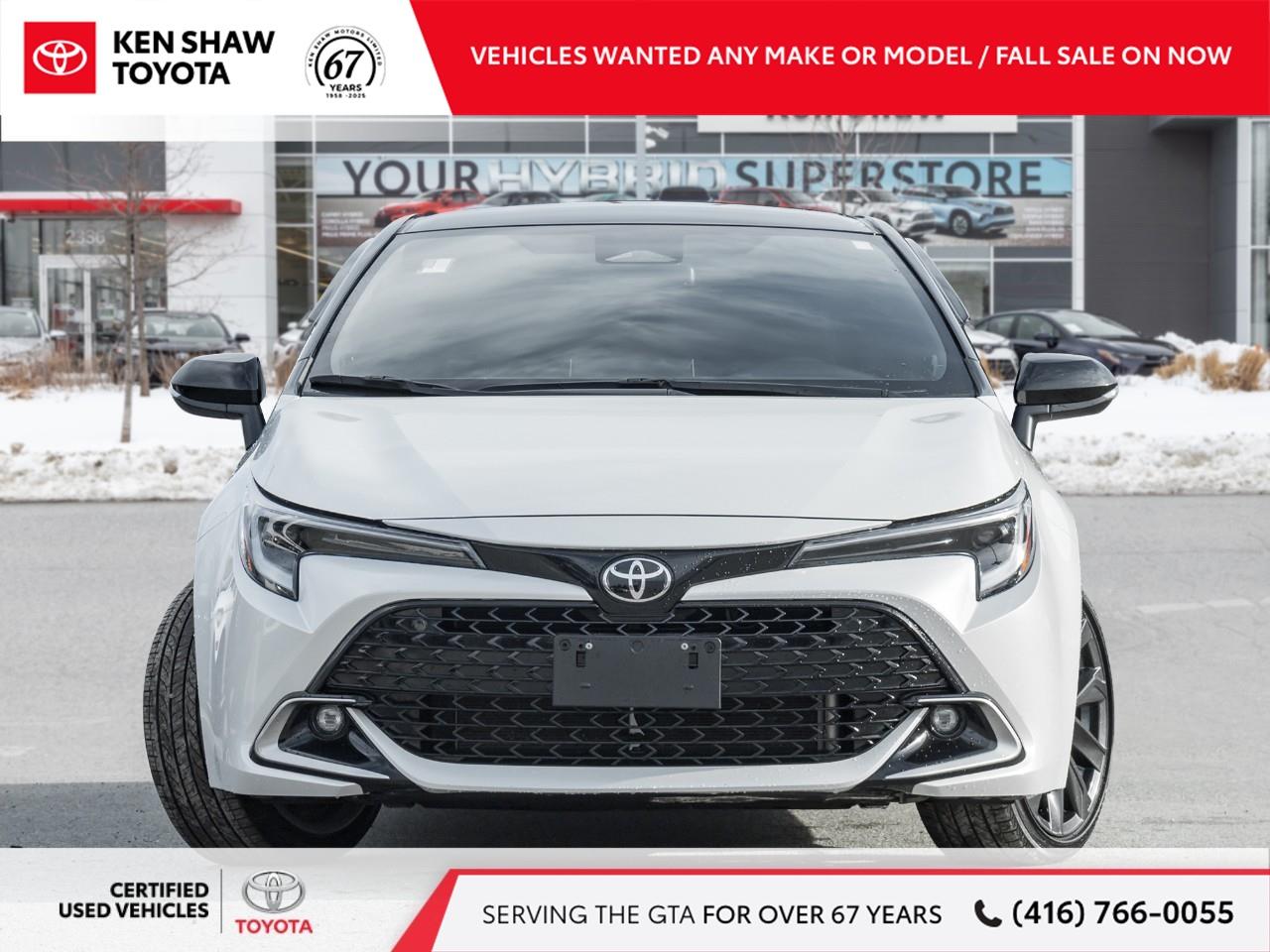 2023 Toyota Corolla Hatchback Base 5dr Photo