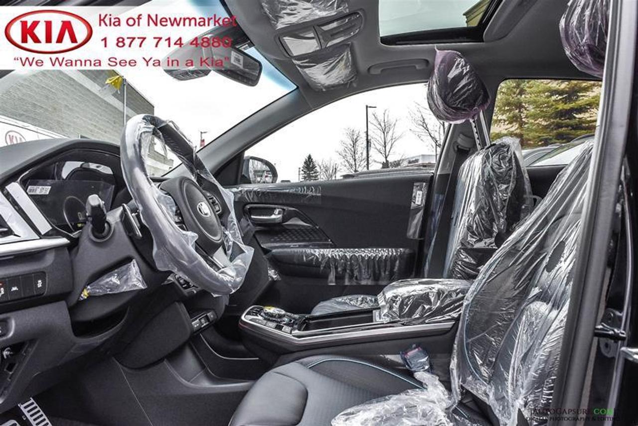 2020 Kia Niro EV SX Touring 4dr Front-Wheel Drive Sport Utility Photo