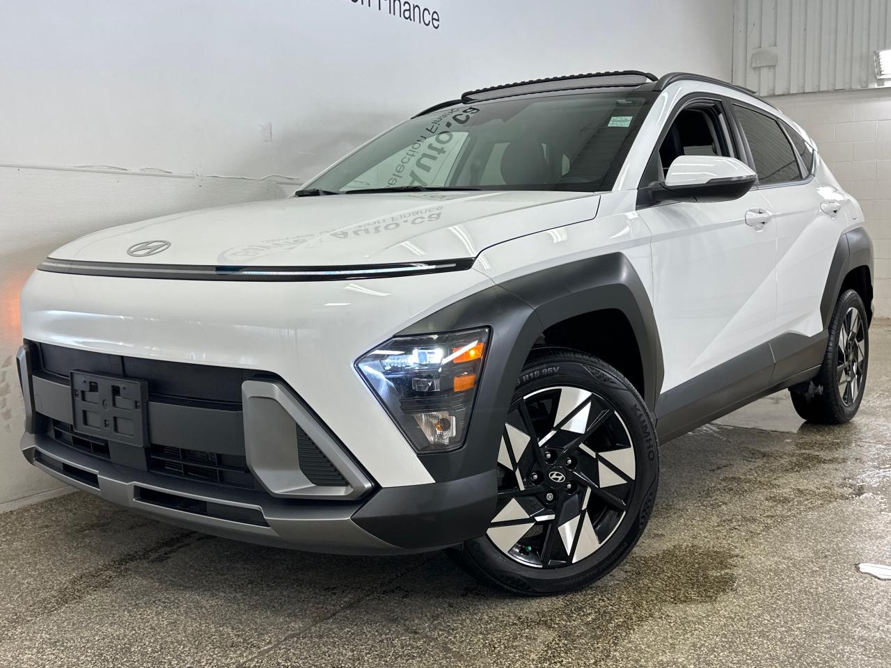 2024 Hyundai KONA 2.0L Preferred w/Trend Package 4dr All-Wheel Drive Photo2