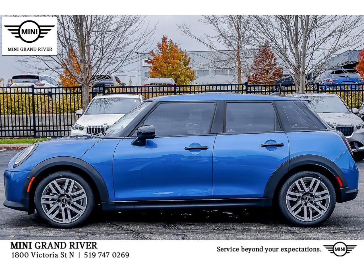 2025 MINI 5 Door Cooper S 4dr Hatchback Photo