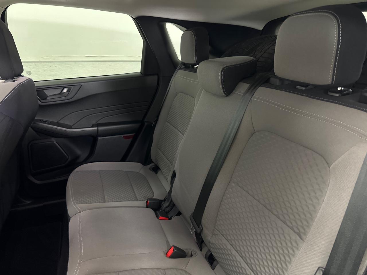 2022 Ford Escape SE 4dr All-Wheel Drive Photo