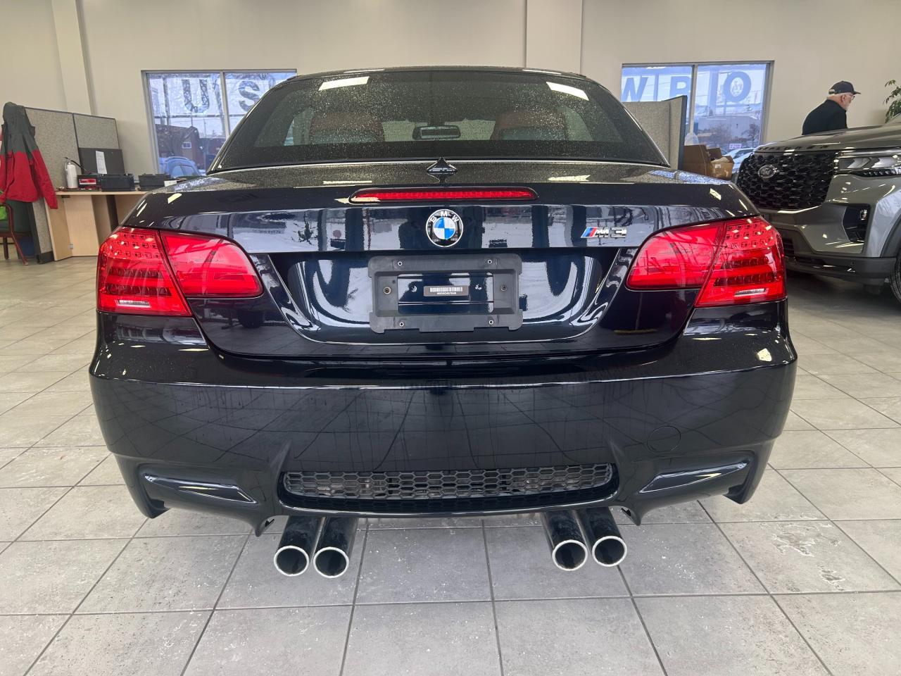 2013 BMW M3 Base 2dr Rear-Wheel Drive Cabriolet Photo4