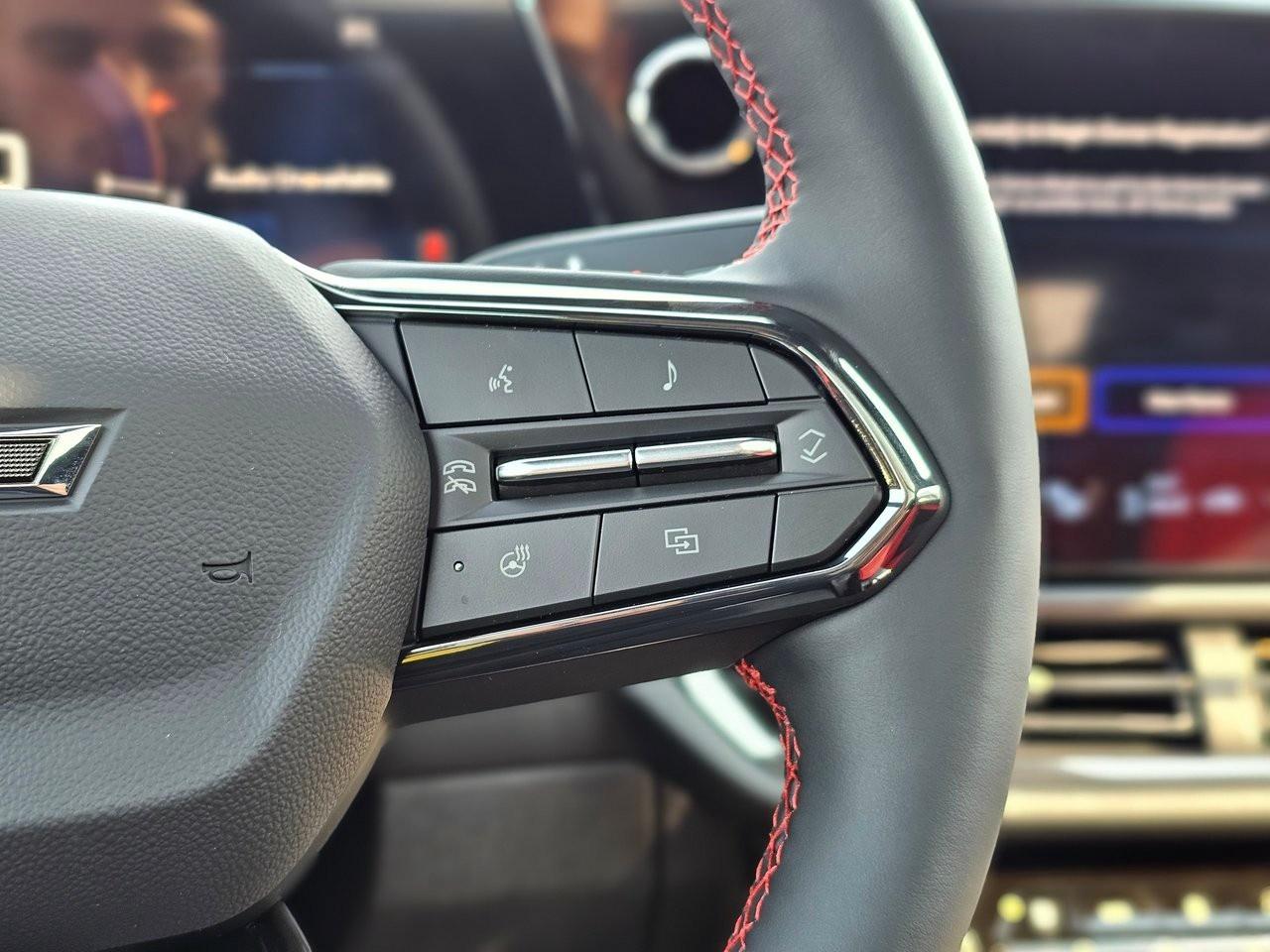 2024 Chevrolet Equinox EV 4dr RS w/3RS Photo