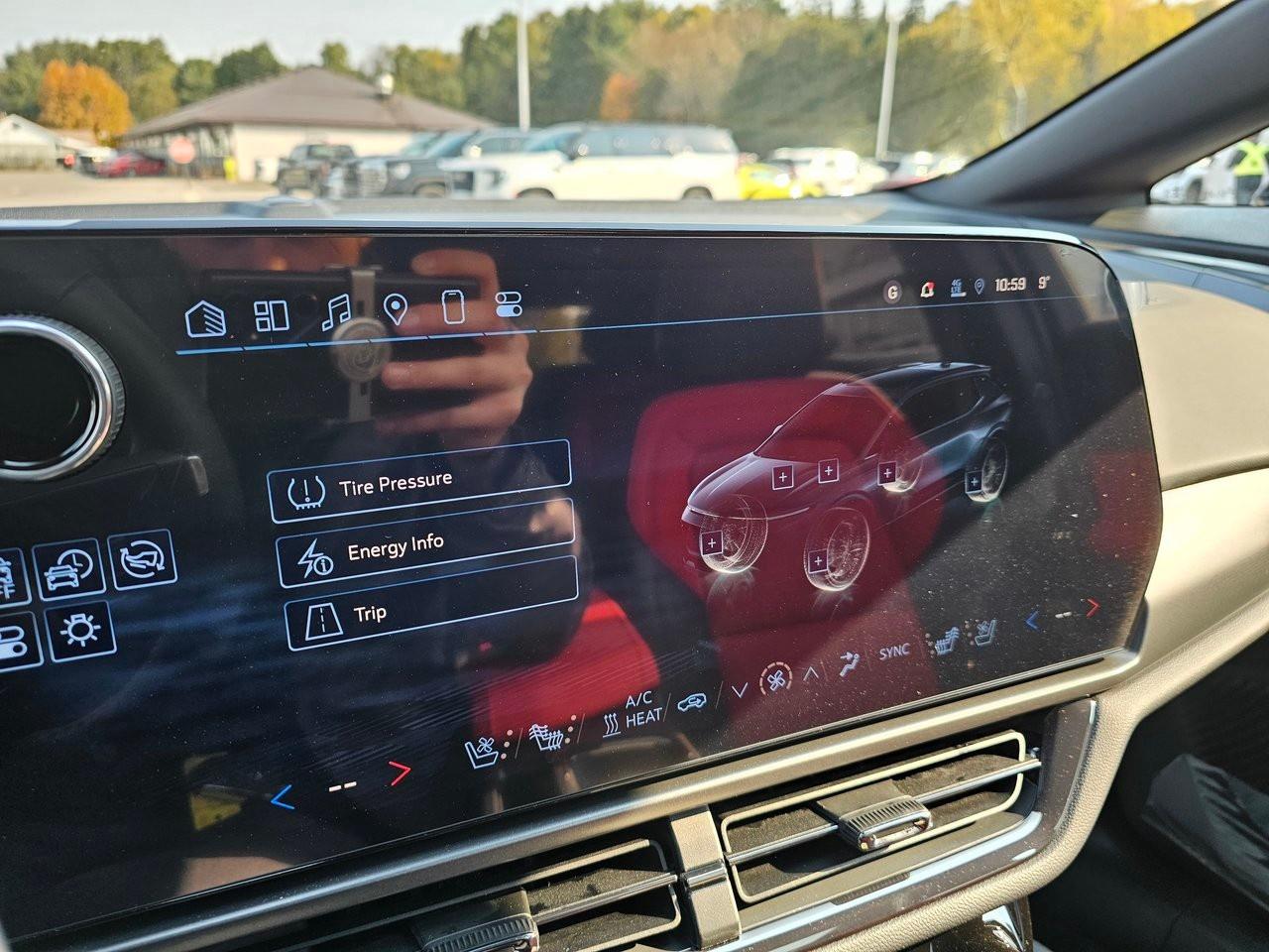 2024 Chevrolet Equinox EV 4dr RS w/3RS Photo