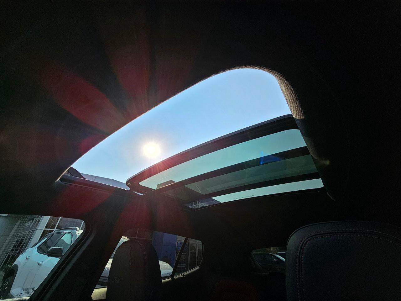 2024 Chevrolet Equinox EV 4dr RS w/3RS Photo