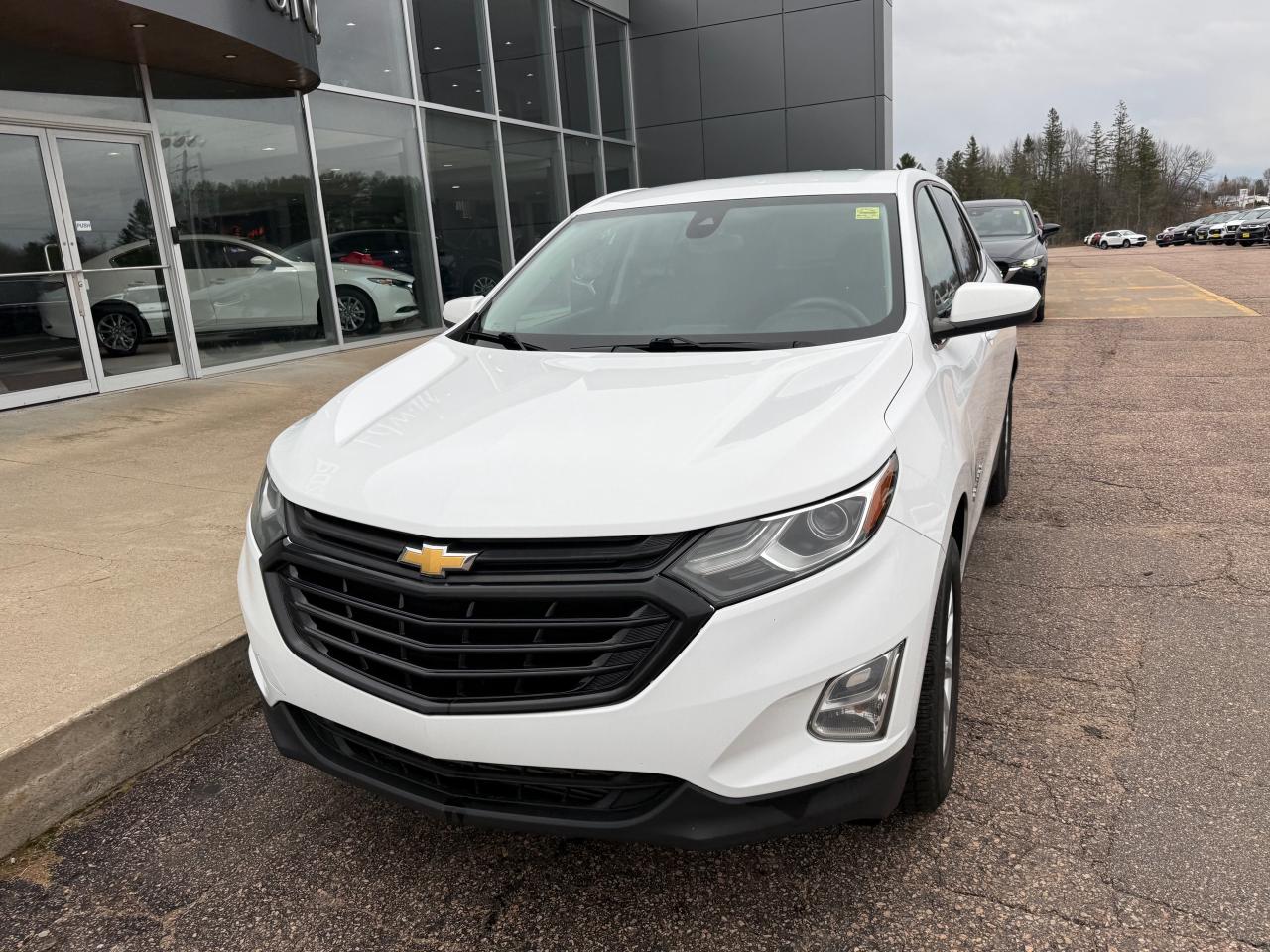 2020 Chevrolet Equinox LT w/1LT All-Wheel Drive Photo4