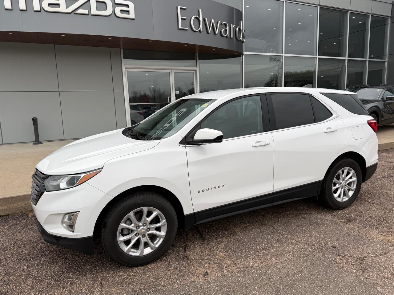 2020 Chevrolet Equinox LT w/1LT All-Wheel Drive Photo2