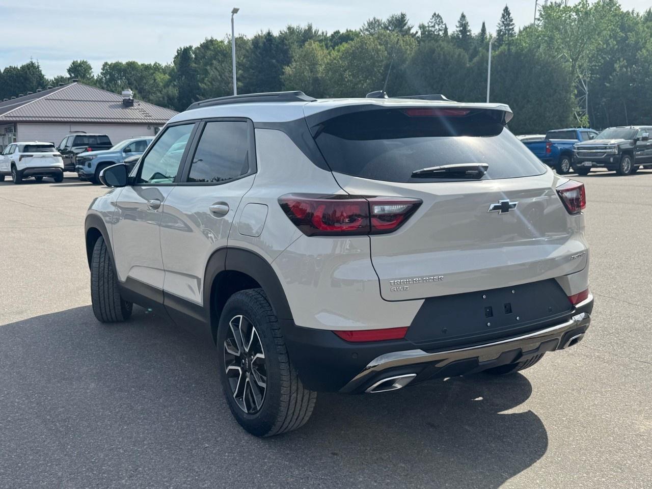 2026 Chevrolet TrailBlazer AWD 4dr ACTIV Photo
