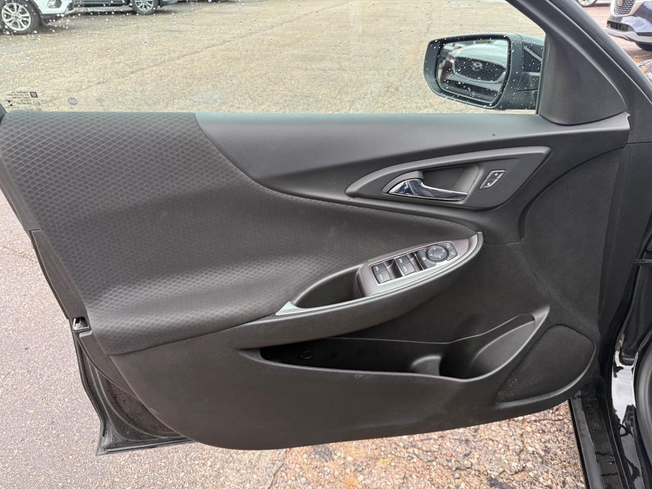 2023 Chevrolet Malibu 1LT 4dr Sedan Photo