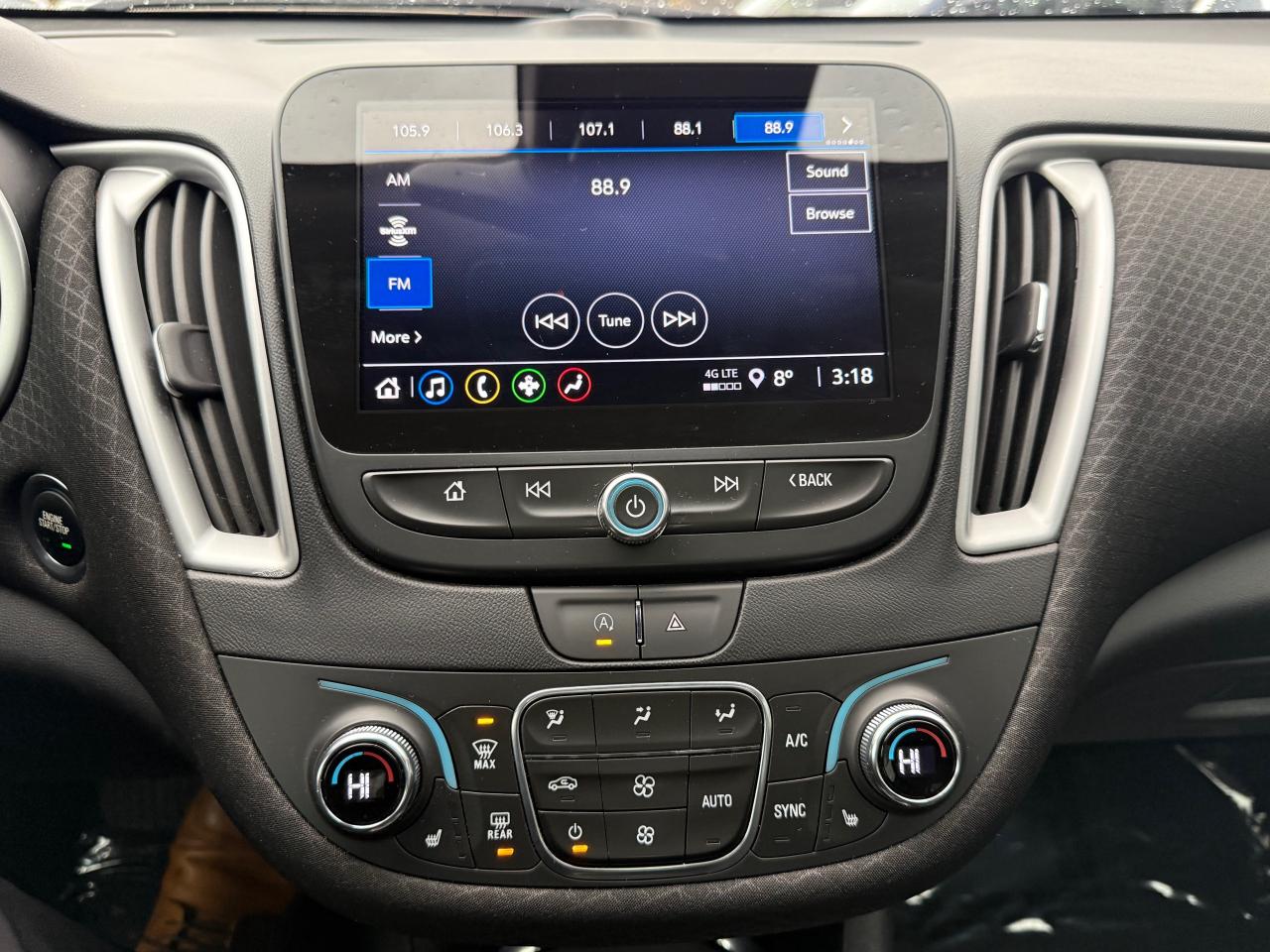 2023 Chevrolet Malibu 1LT 4dr Sedan Photo