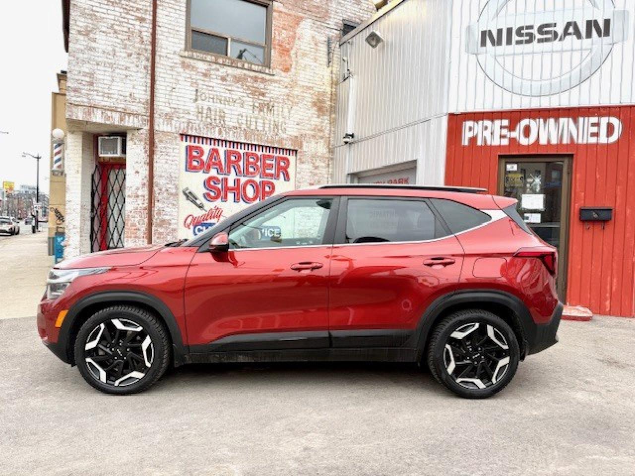 2024 Kia Seltos SX AWD w-Black Interior Photo