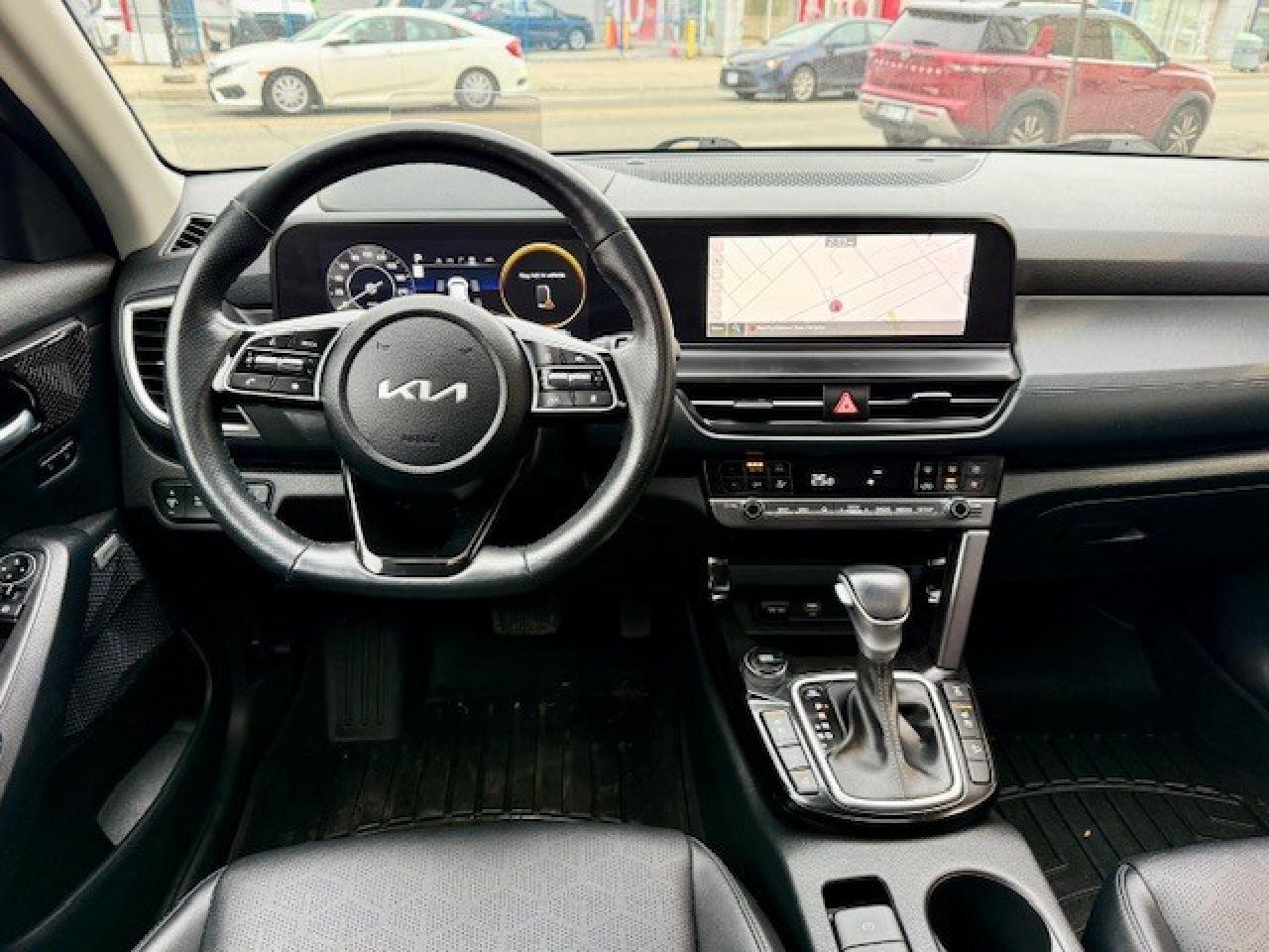 2024 Kia Seltos SX AWD w-Black Interior Photo