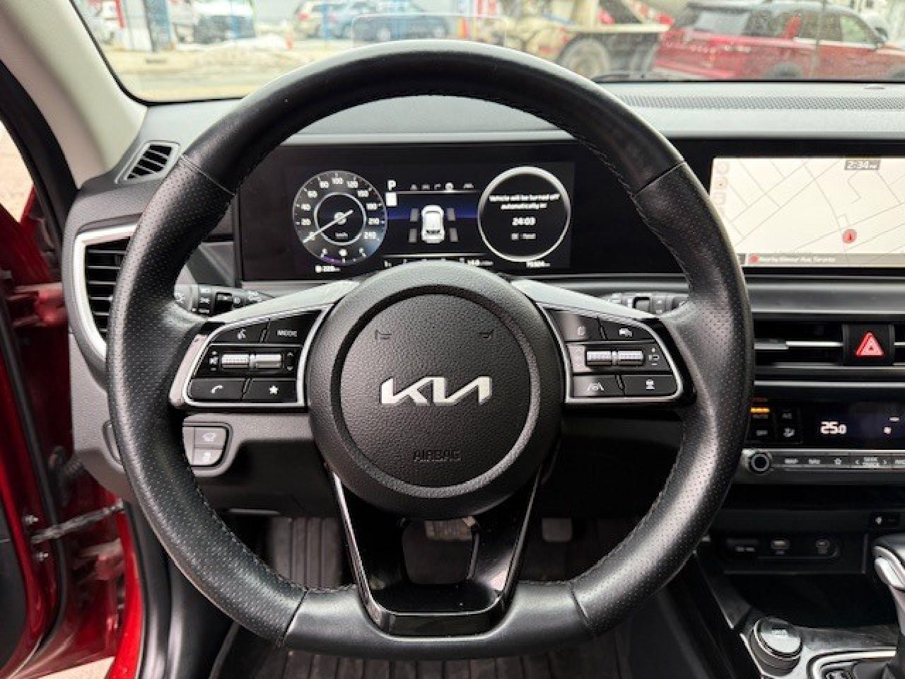 2024 Kia Seltos SX AWD w-Black Interior Photo