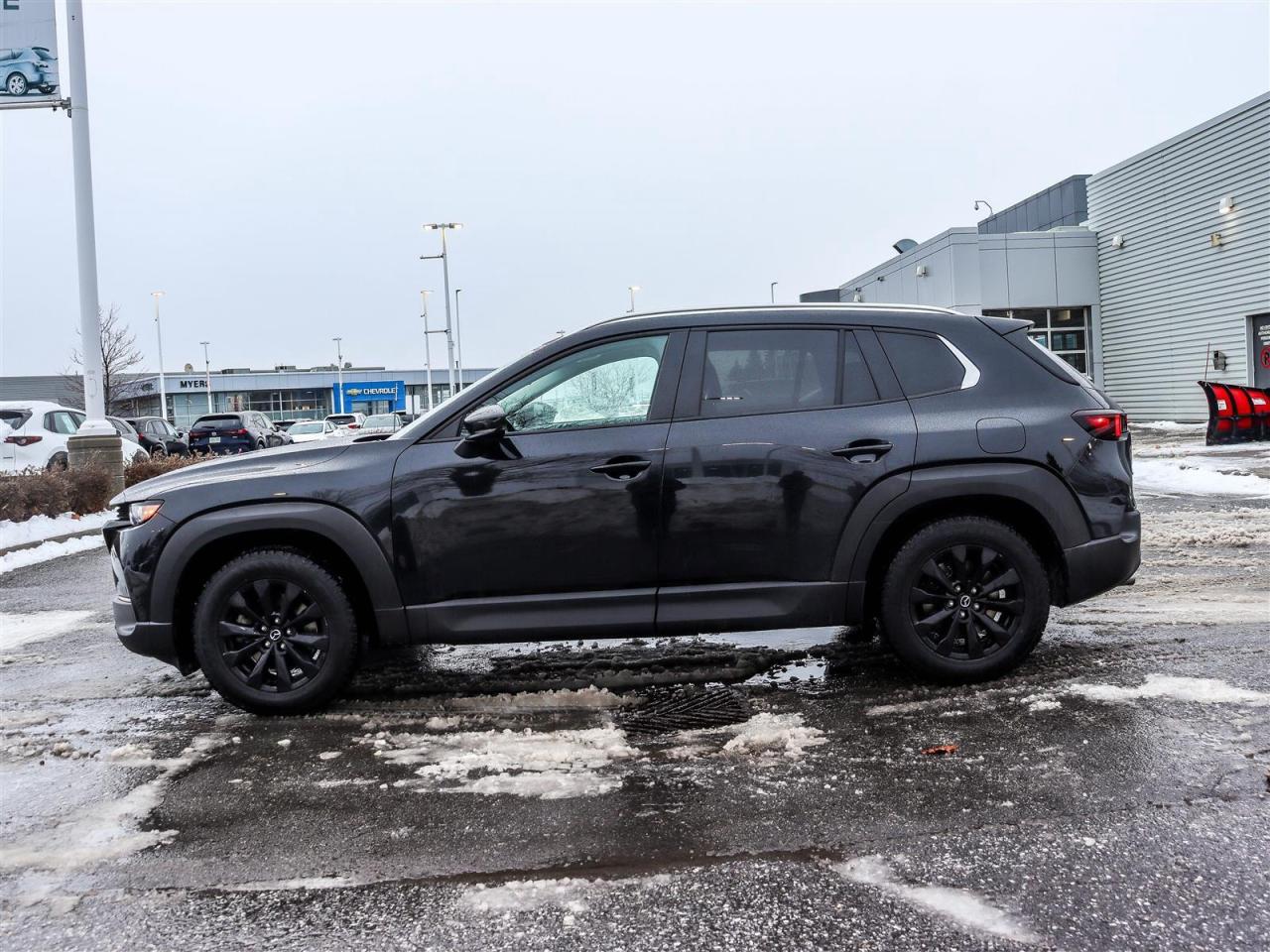 2024 Mazda CX-50 GS-L 4dr All-Wheel Drive Sport Utility Photo4