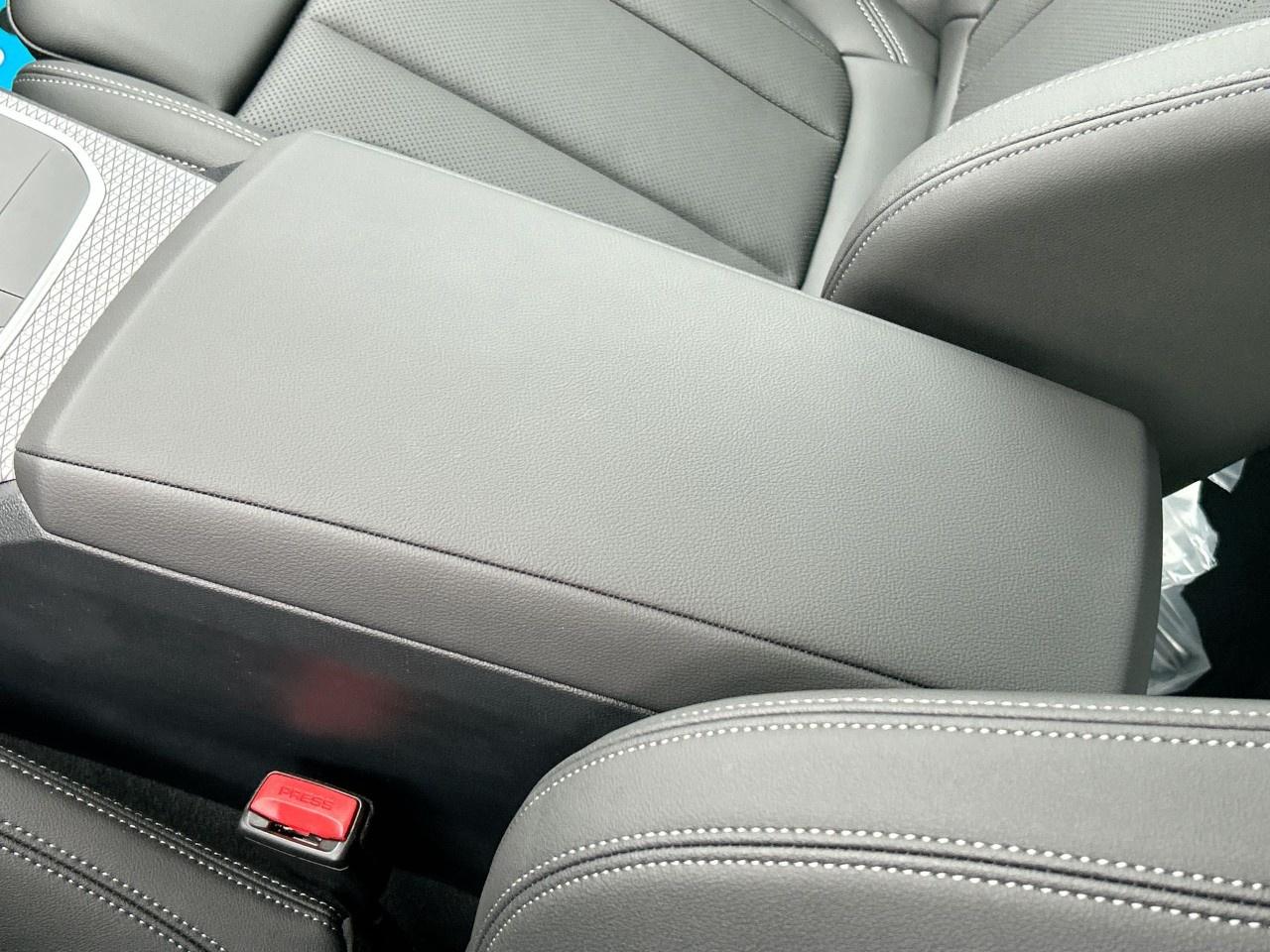 2025 BMW i4 eDrive40 Gran Coupe Photo