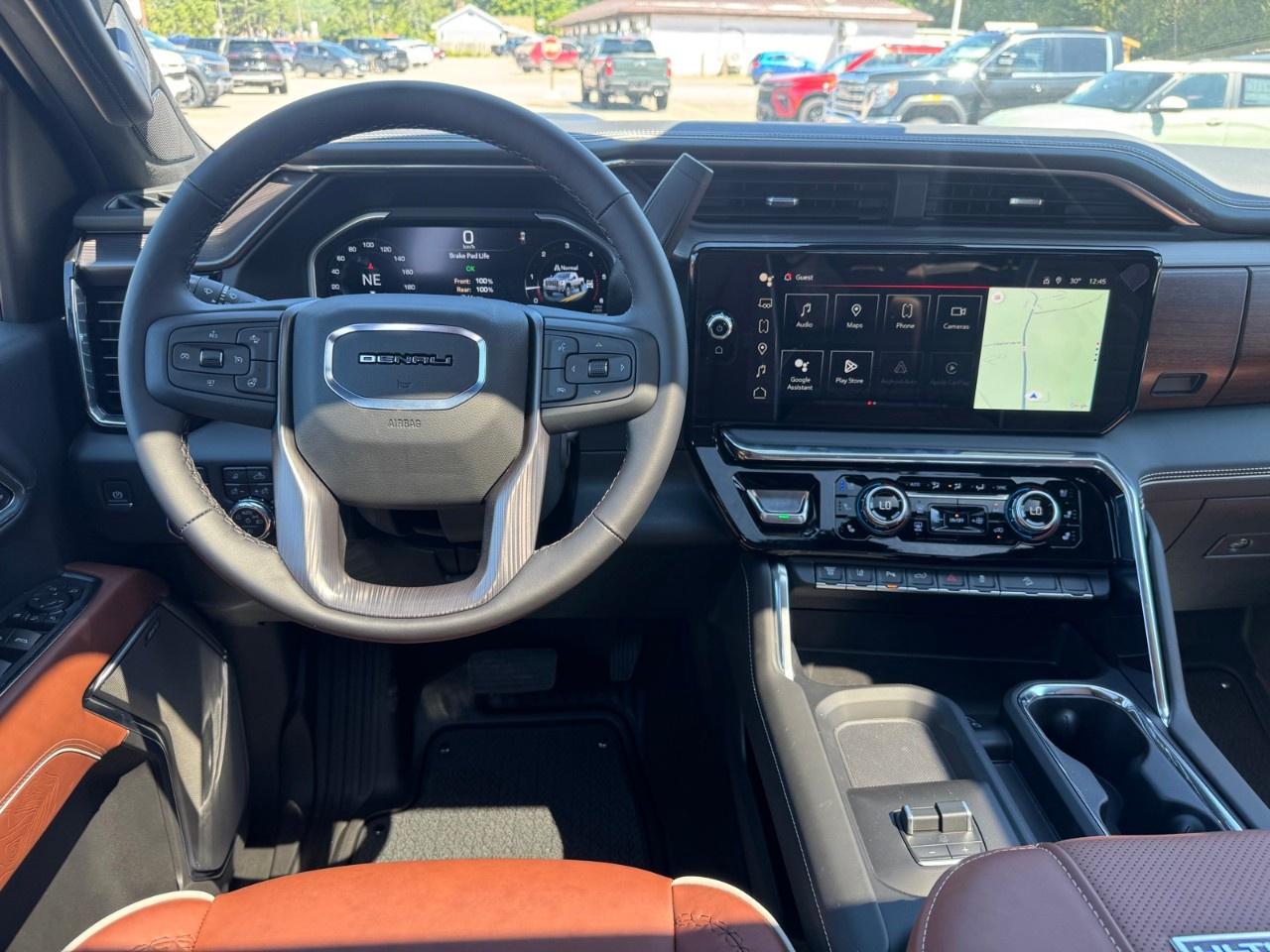 2025 GMC Sierra 3500HD 4WD Crew Cab Standard Box Denali Ultimate Photo