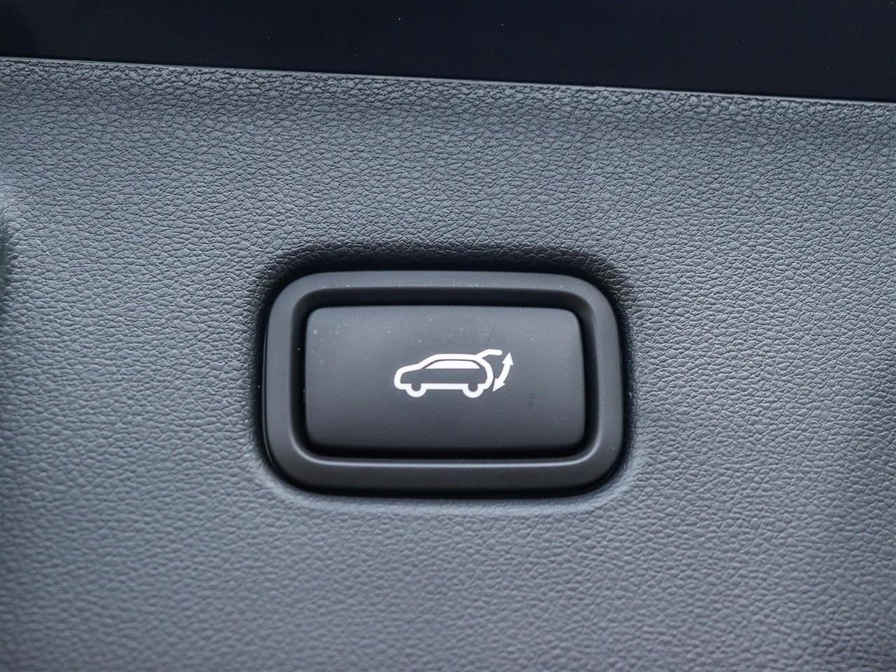 2026 Hyundai Tucson Hybrid Ultimate 4dr All-Wheel Drive Photo