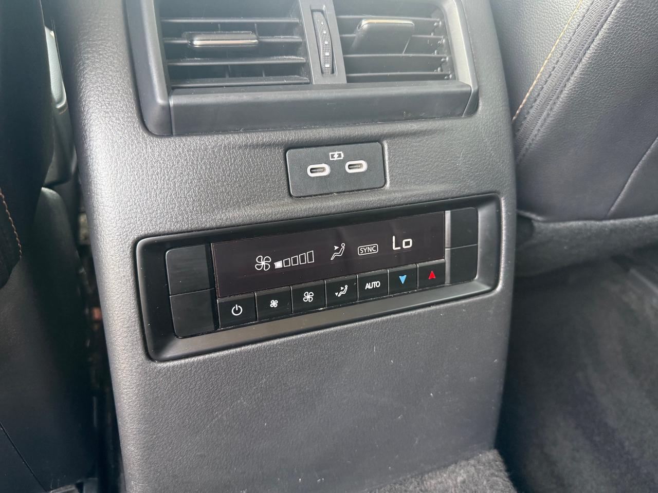 13453884