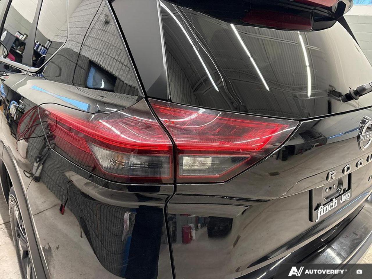 2025 Nissan Rogue SV Moonroof 4dr All-Wheel Drive Sport Utility Photo