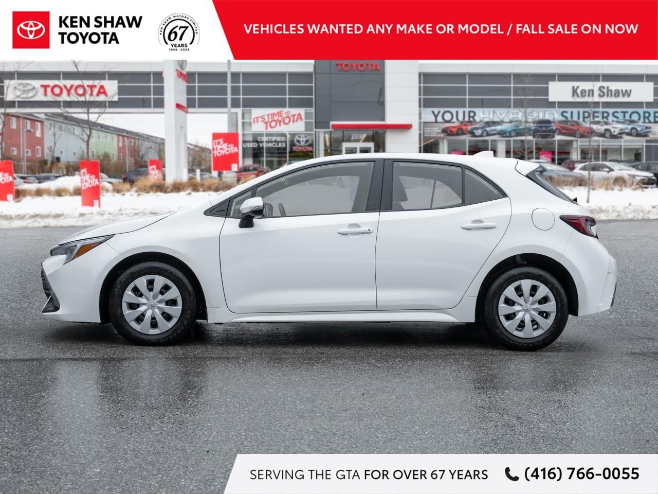 2023 Toyota Corolla Hatchback Base 5dr Photo