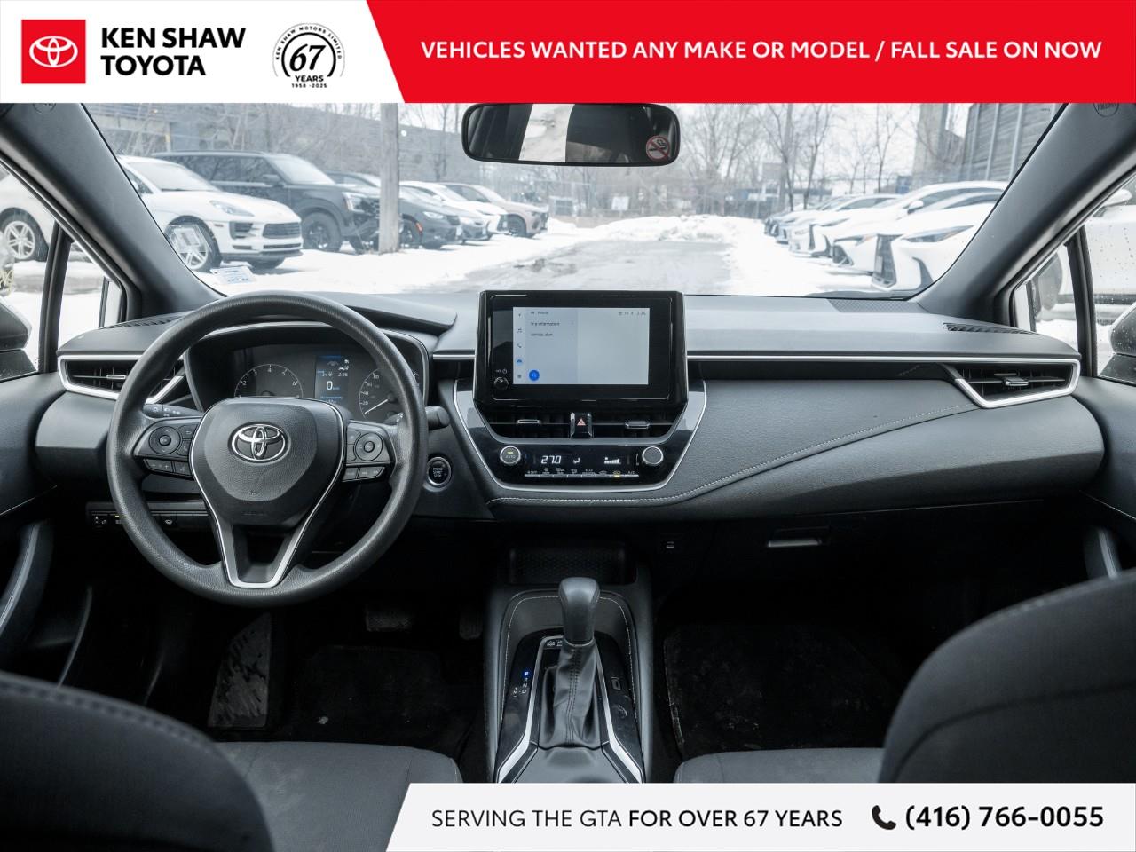 2023 Toyota Corolla Hatchback Base 5dr Photo