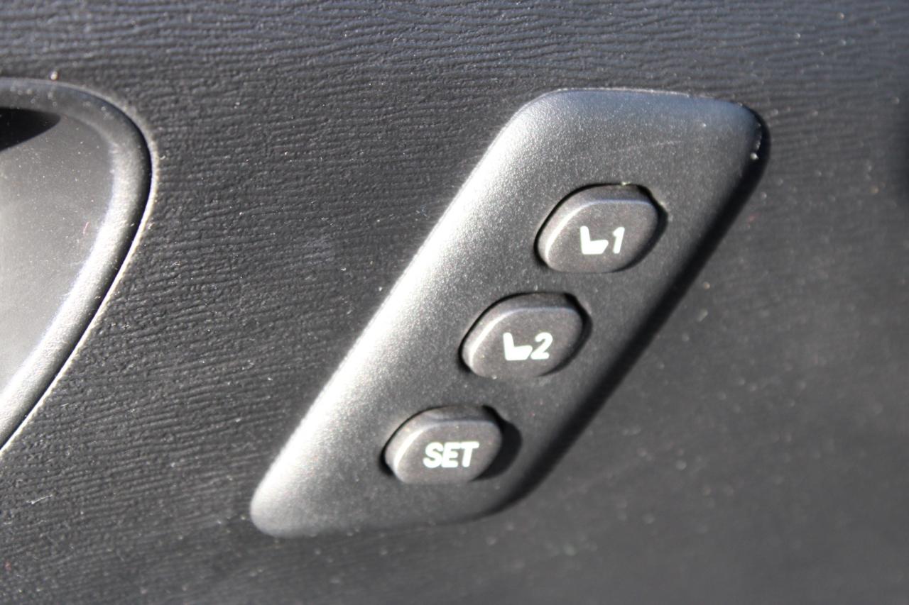 2016 Toyota Venza LIMITED AWD   NO ACCIDENT   CLEAN CARFAX   SAFETY Photo