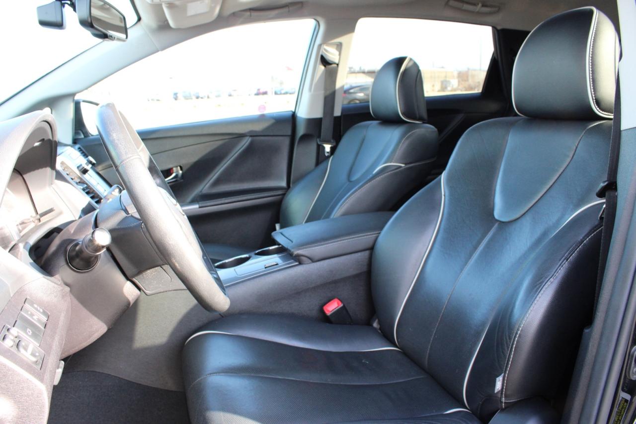 2016 Toyota Venza LIMITED AWD   NO ACCIDENT   CLEAN CARFAX   SAFETY Photo