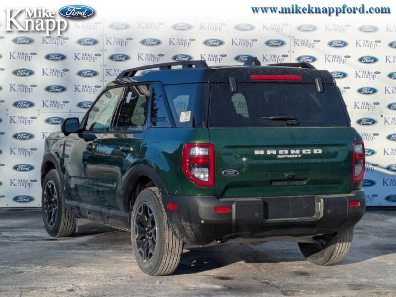 2025 Ford Bronco Sport Outer Banks Photo2