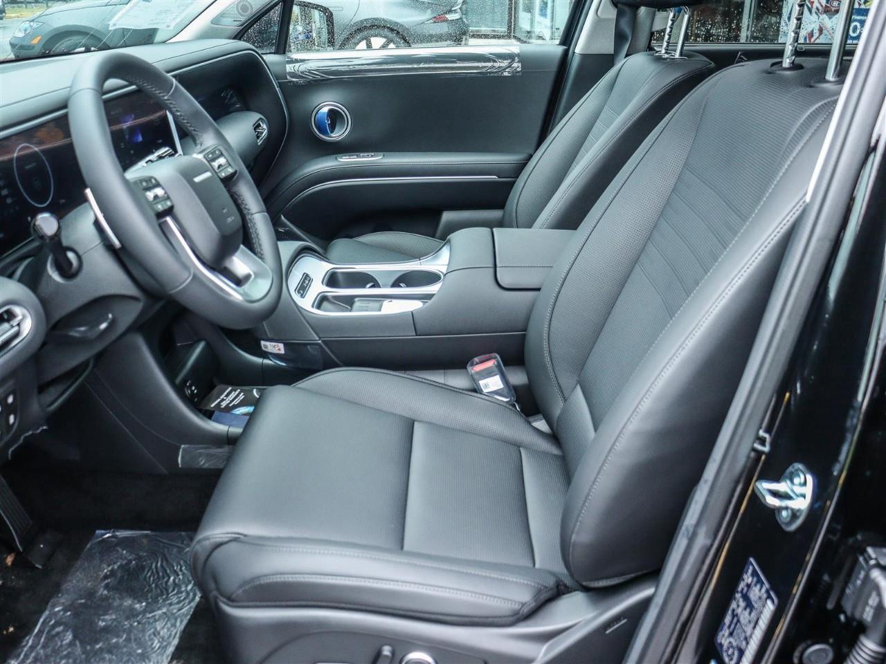 2026 Hyundai Palisade HEV Luxury 7 Passenger 4dr All-Wheel Drive Photo