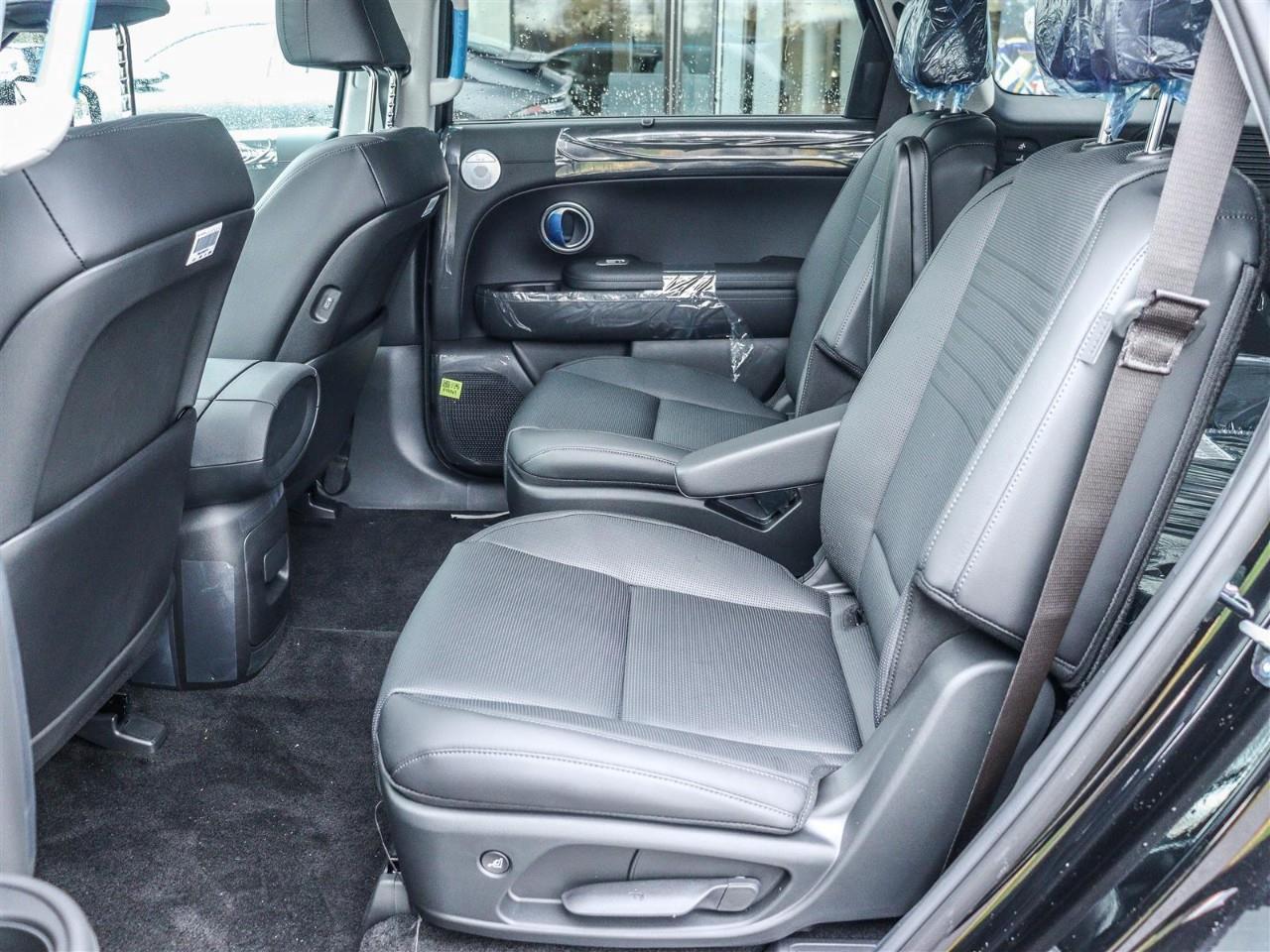 2026 Hyundai Palisade HEV Luxury 7 Passenger 4dr All-Wheel Drive Photo