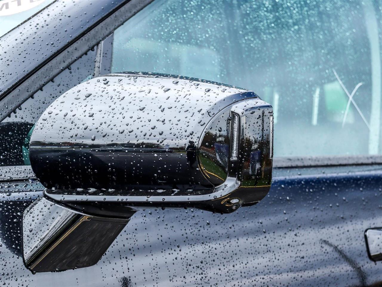 2026 Hyundai Palisade HEV Luxury 7 Passenger 4dr All-Wheel Drive Photo