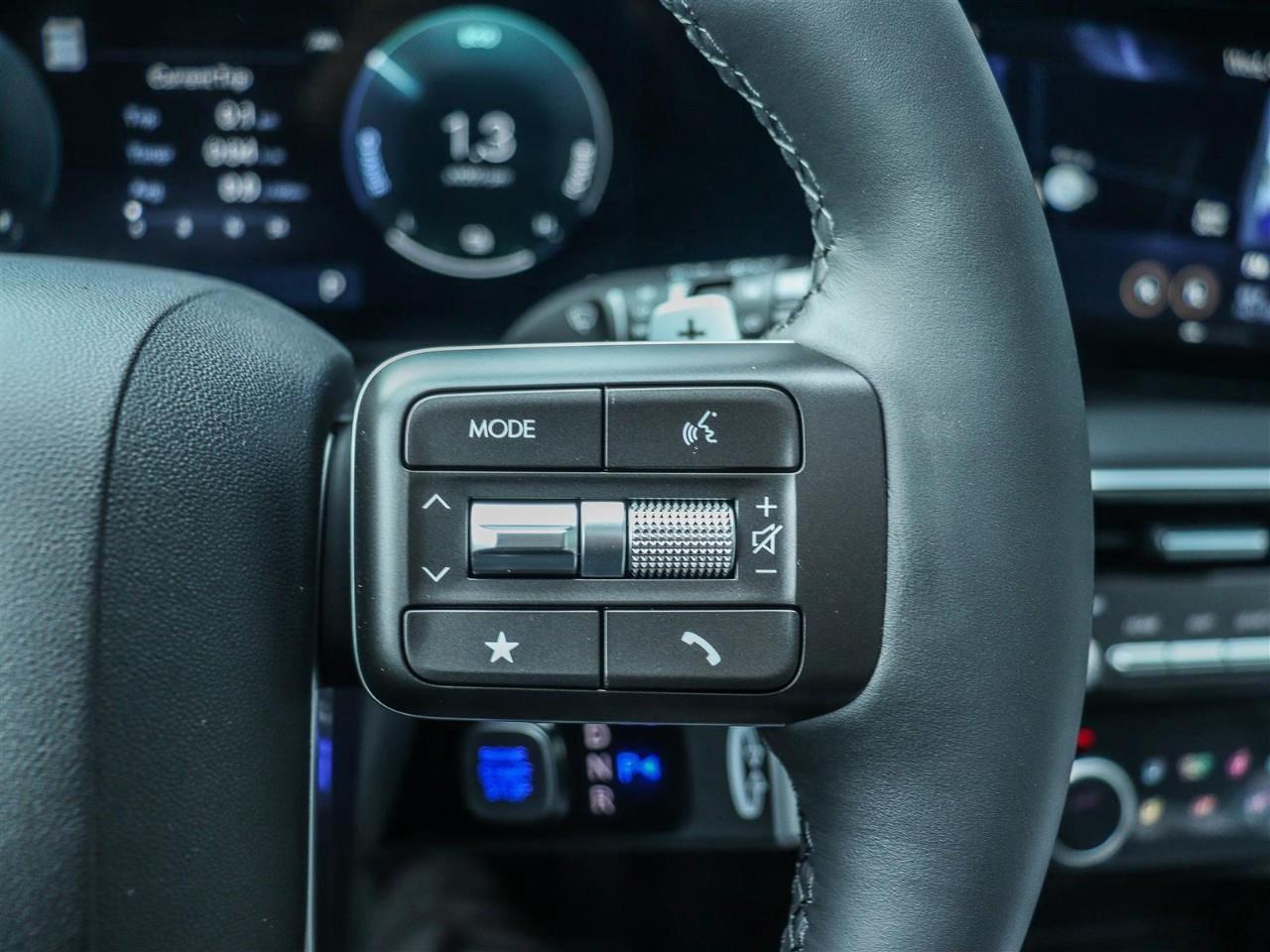 2026 Hyundai Palisade HEV Luxury 7 Passenger 4dr All-Wheel Drive Photo