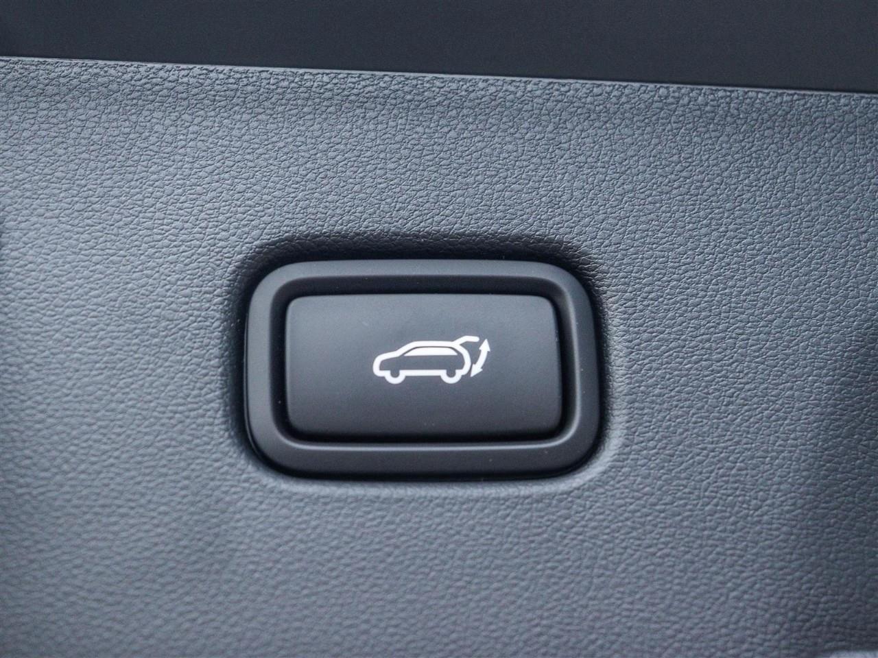 2026 Hyundai Tucson Hybrid Ultimate 4dr All-Wheel Drive Photo