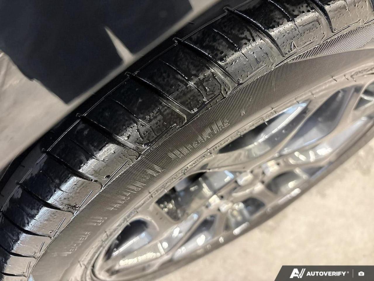 2023 Chrysler 300 S 4dr All-wheel Drive Sedan Photo