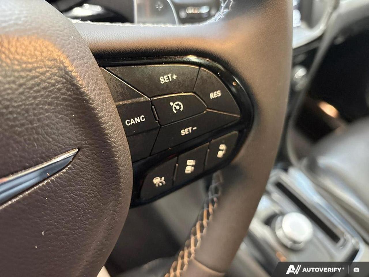 2023 Chrysler 300 S 4dr All-wheel Drive Sedan Photo