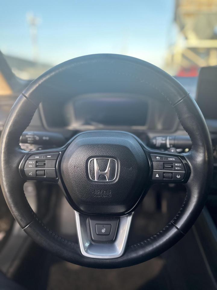 2024 Honda Accord Hybrid TOURING, DRIVE ASSIST, LEATHER, NAVI, SUNROOF Photo