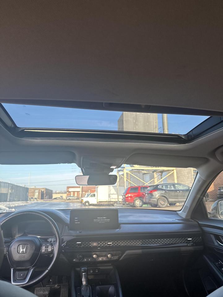 2024 Honda Accord Hybrid TOURING, DRIVE ASSIST, LEATHER, NAVI, SUNROOF Photo