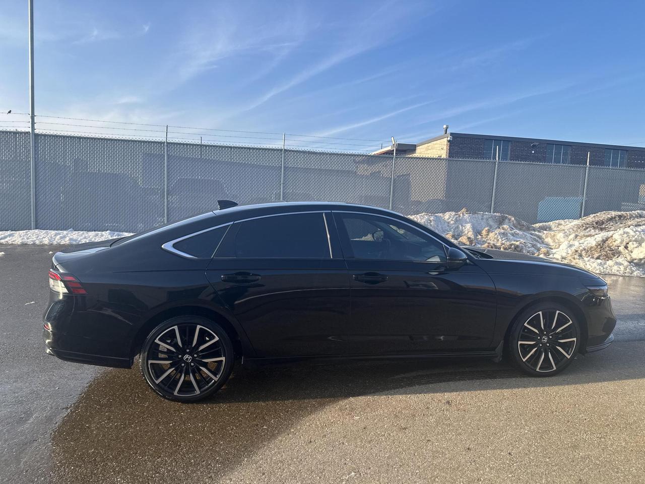 2024 Honda Accord Hybrid TOURING, DRIVE ASSIST, LEATHER, NAVI, SUNROOF Photo4