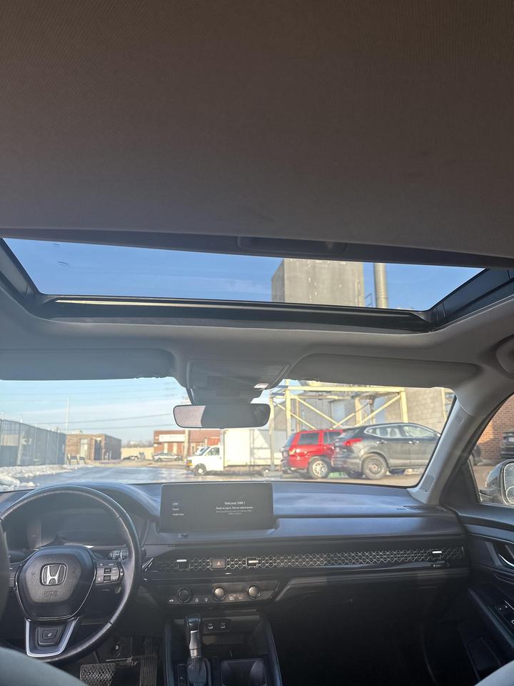 2024 Honda Accord Hybrid TOURING, DRIVE ASSIST, LEATHER, NAVI, SUNROOF Photo