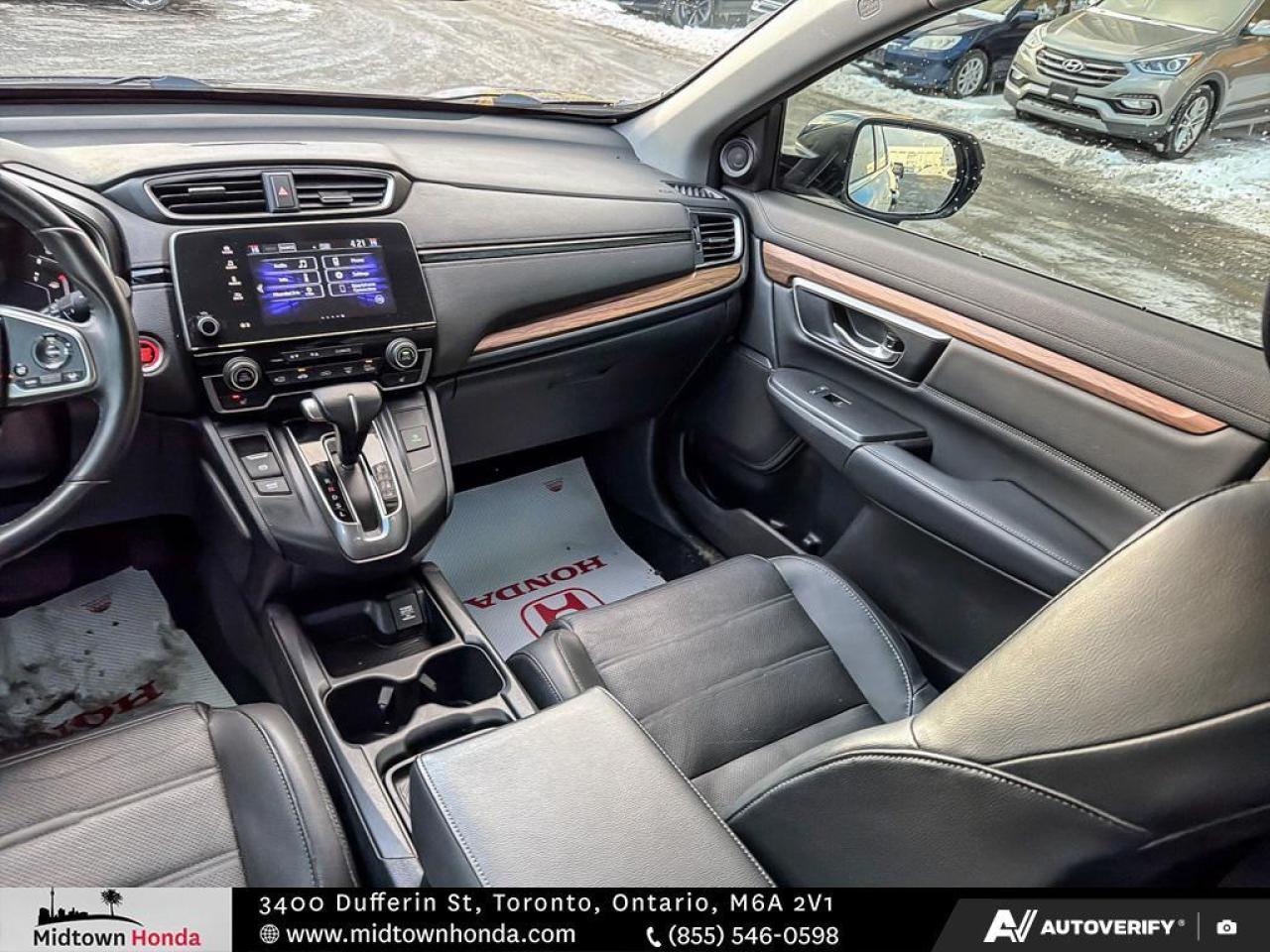 2019 Honda CR-V LEATHER INTERIOR   CLEAN CARFAX   SUNROOF Photo