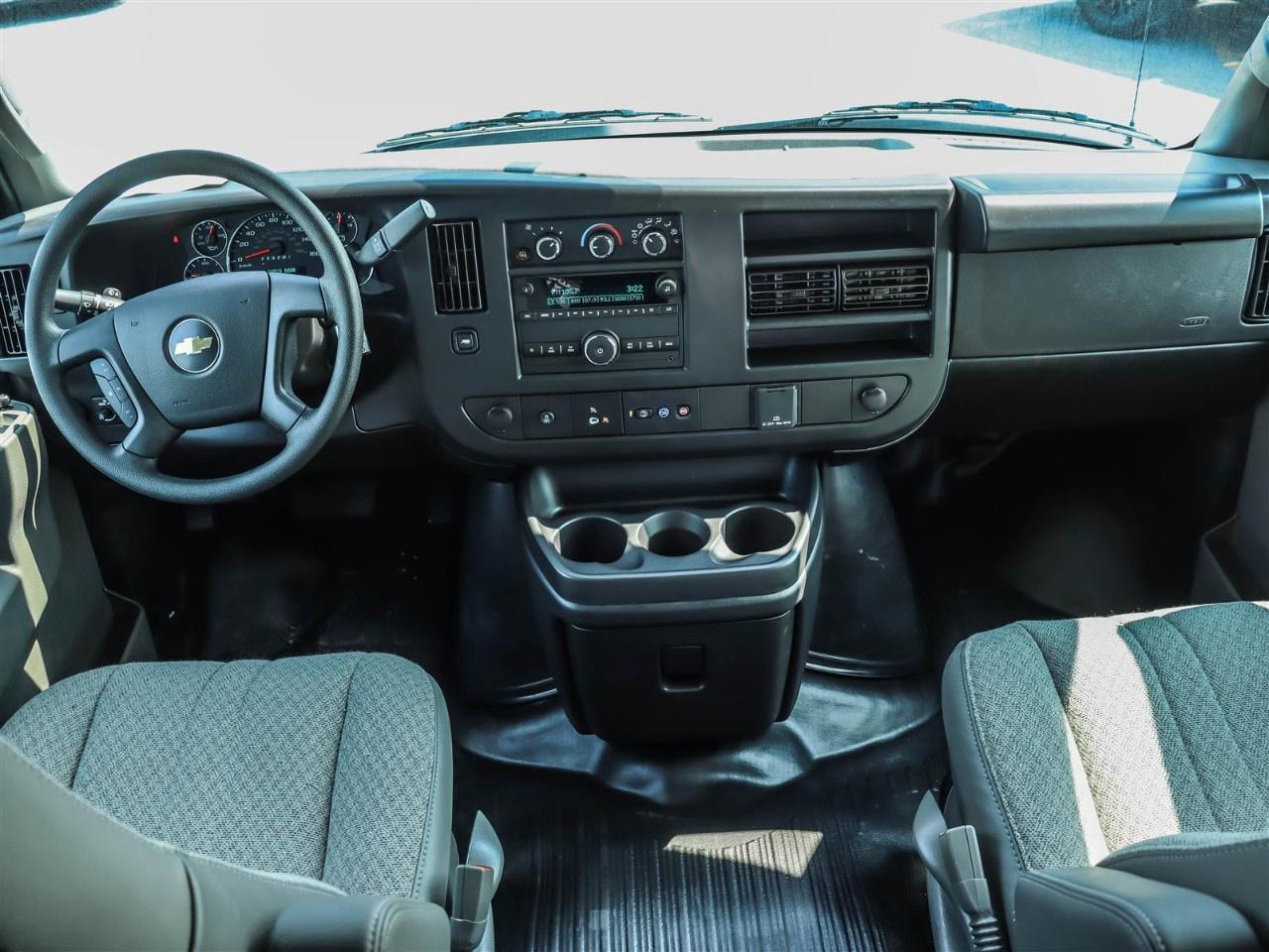 2025 Chevrolet Express Cargo Van 2500 Extended Wheelbase Rear-Wheel Drive Photo