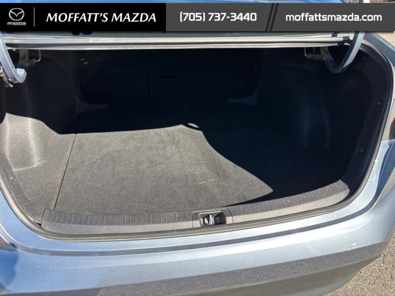 2024 Toyota Corolla LE Photo