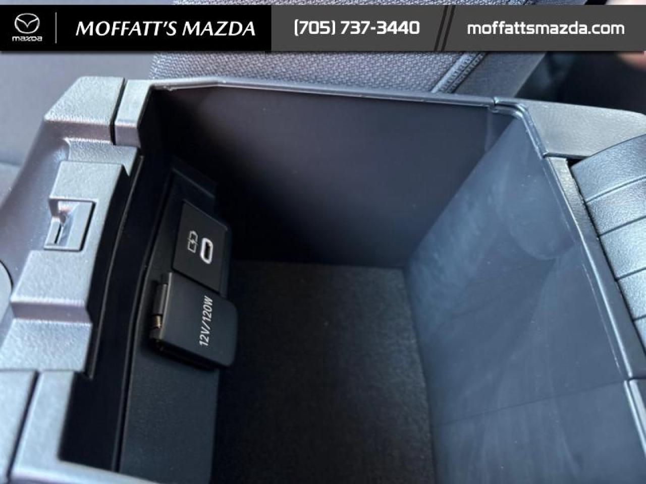 2024 Toyota Corolla LE Photo