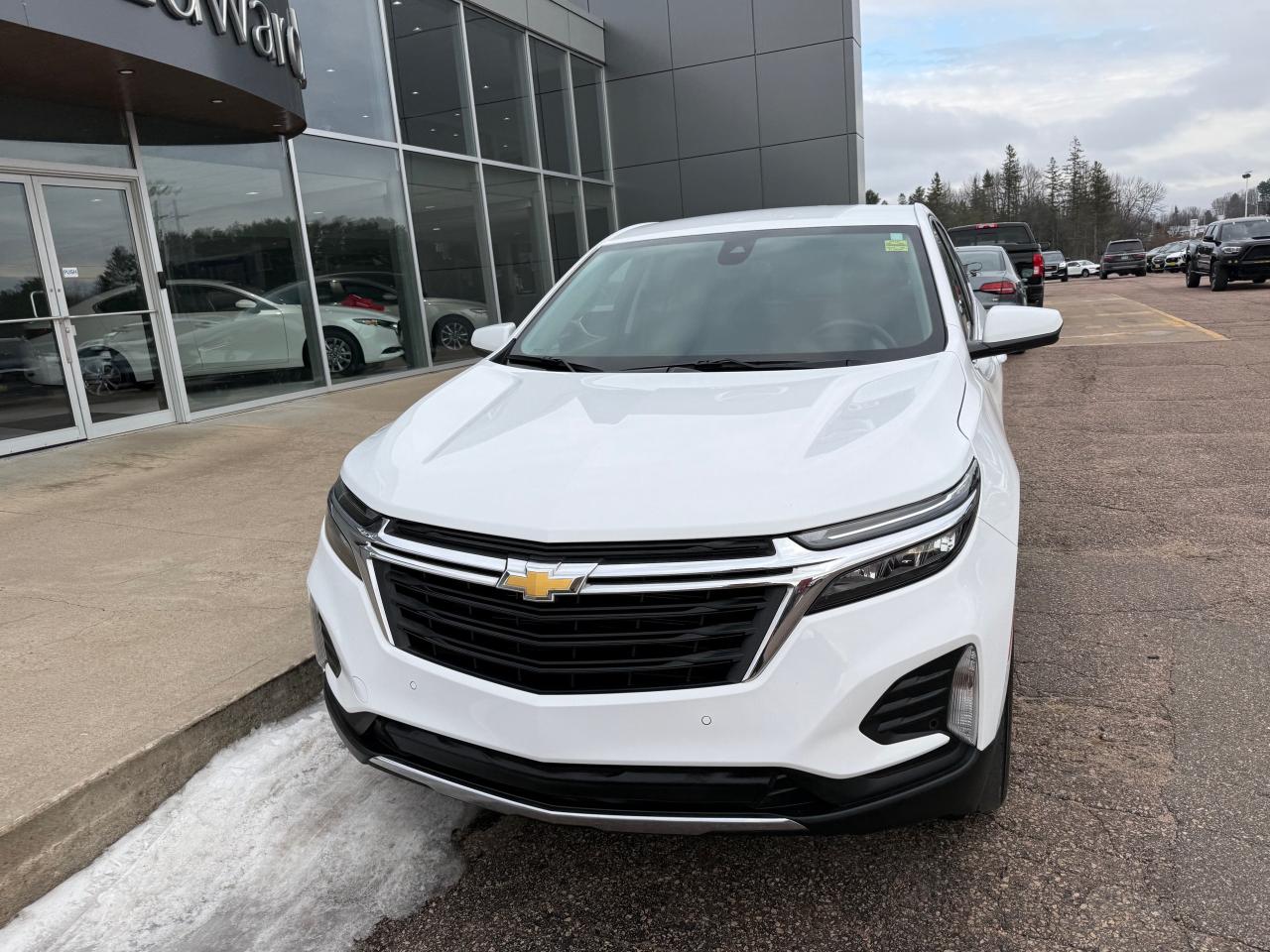 2024 Chevrolet Equinox LT 4dr All-Wheel Drive Photo4