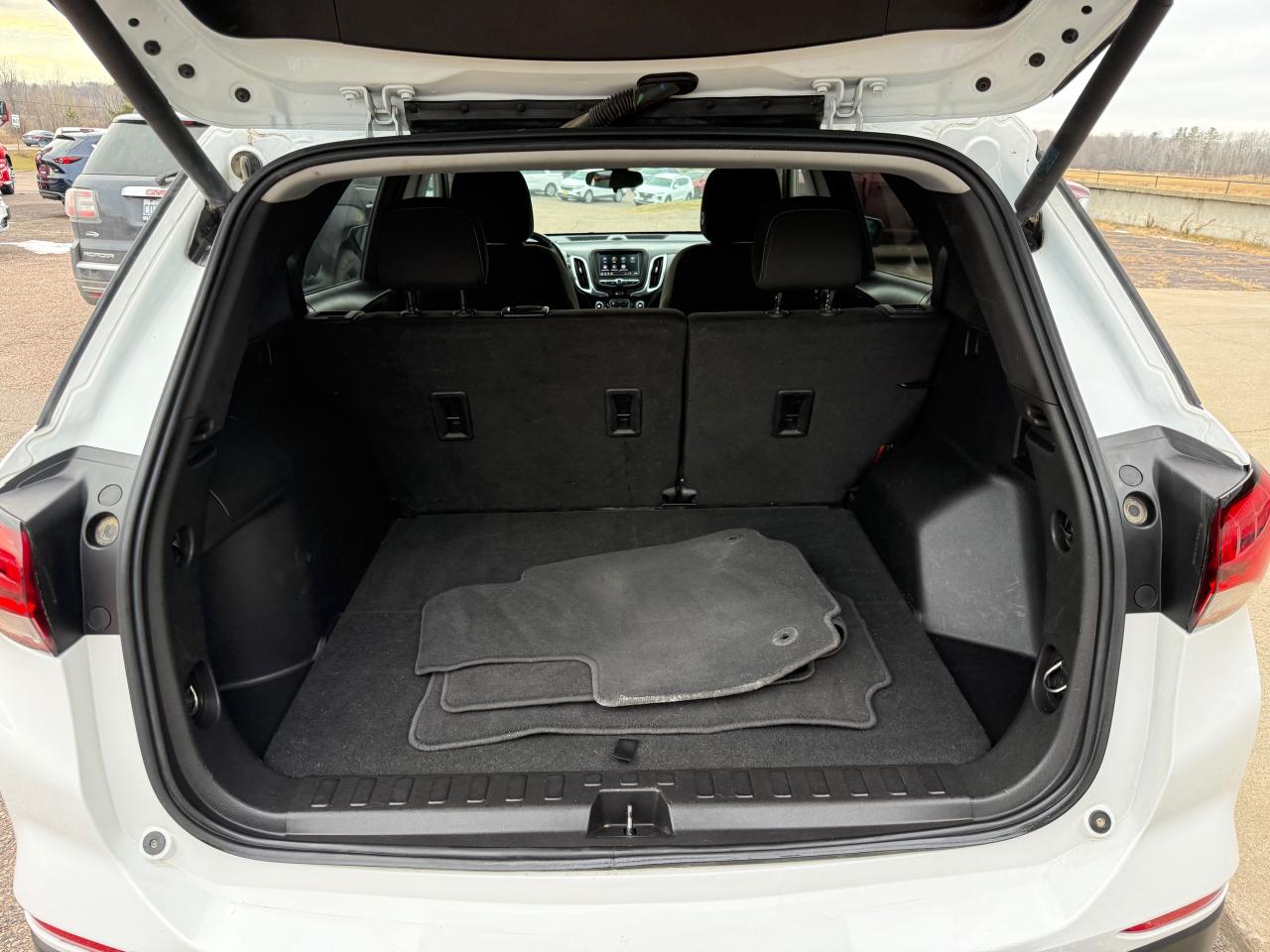 2024 Chevrolet Equinox LT 4dr All-Wheel Drive Photo