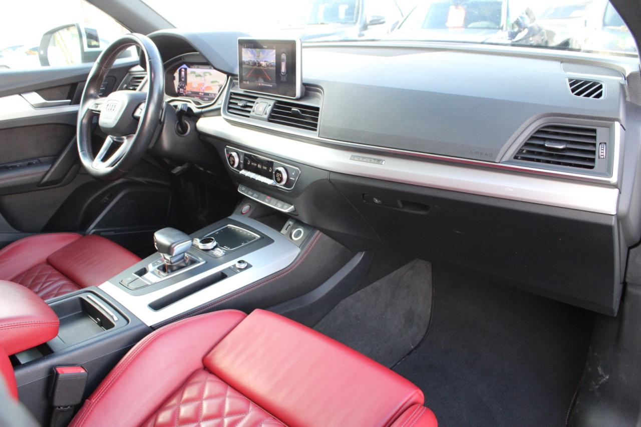 2018 Audi SQ5 3.0T Technik quattro Red Interior No Accident Safe Photo